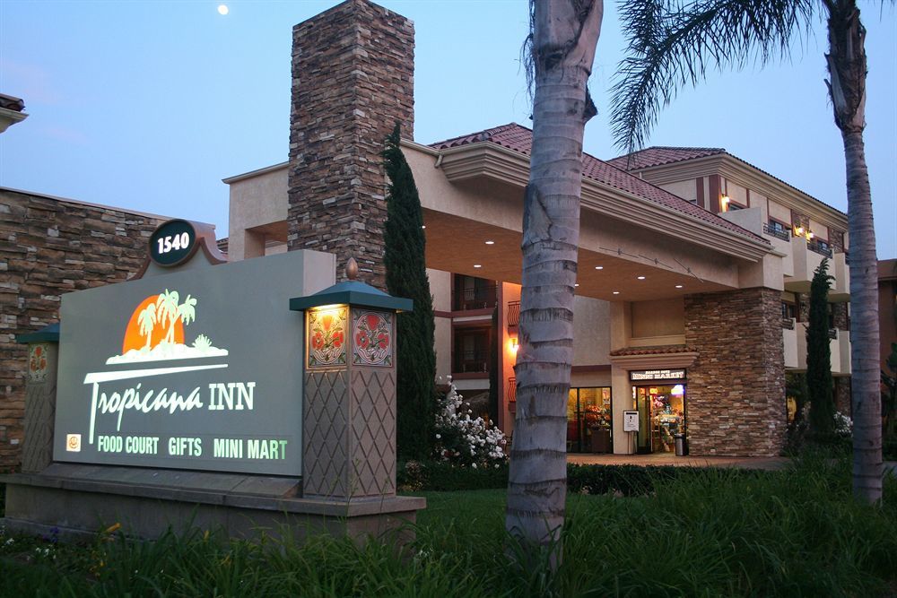 Tropicana Inn & Suites 阿纳海姆 外观 照片